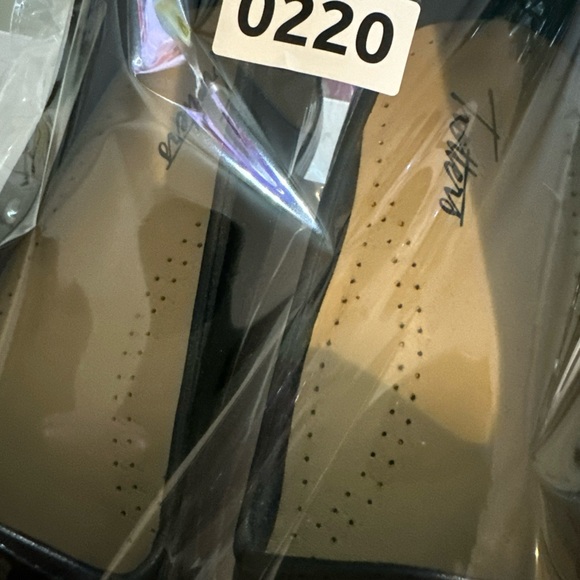 Trotters Liz Tassel T2224-005 Womens Black Patent‎ Leather Loafer Flats 9W - Picture 12 of 12